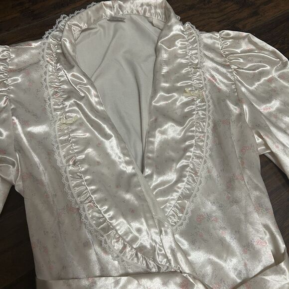 Vintage Kathryn Long Wrap Tie Robe Women’s Medium Satin Floral Bow Lace Detail - Picture 5 of 10